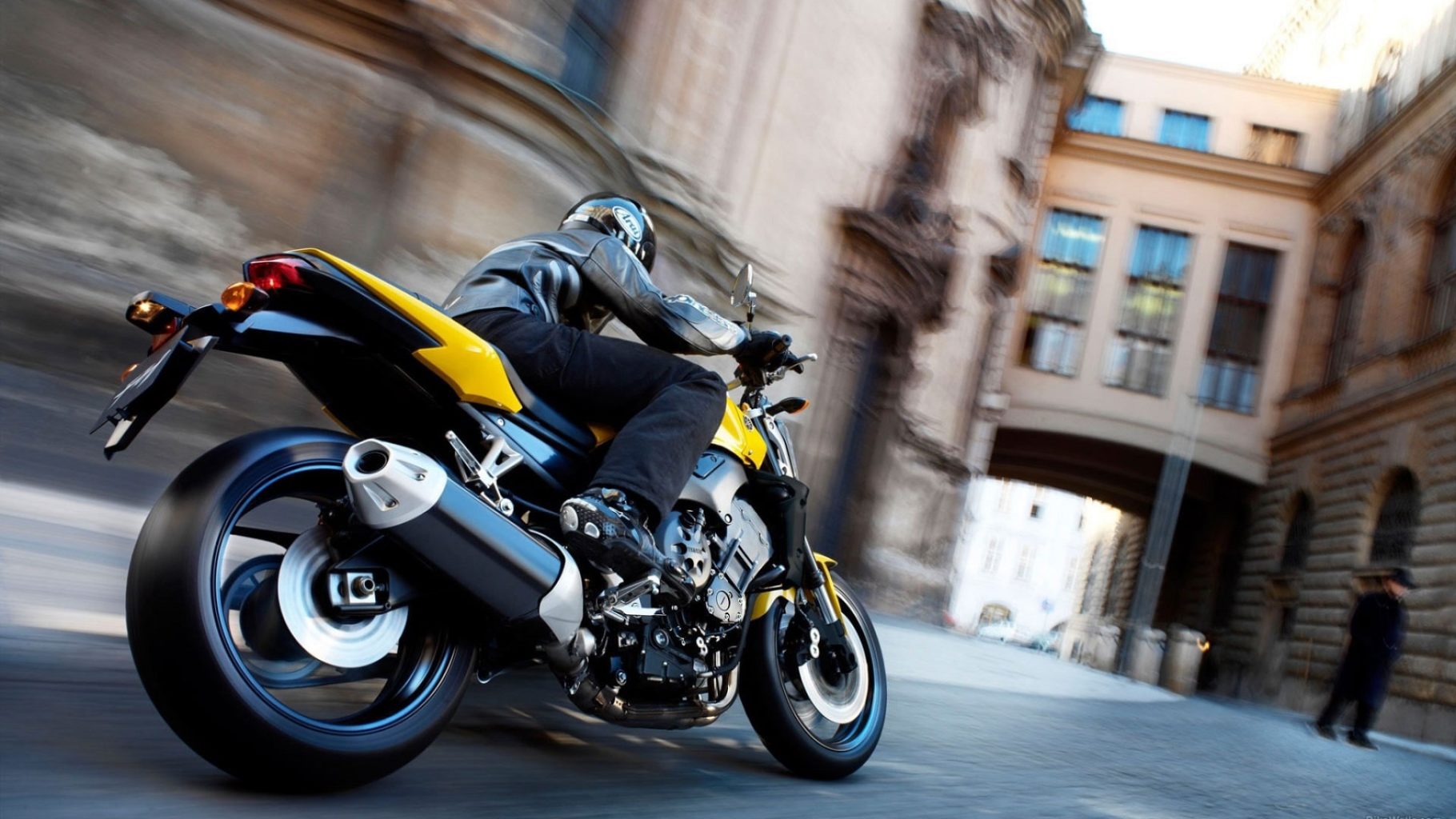 How To Choose The Safest Motorcycle