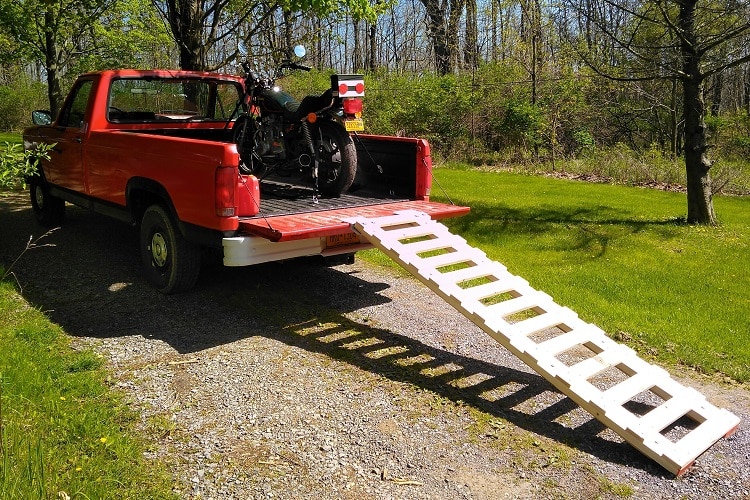 Factors To Consider When Choosing A Motorcycle Loading Ramp