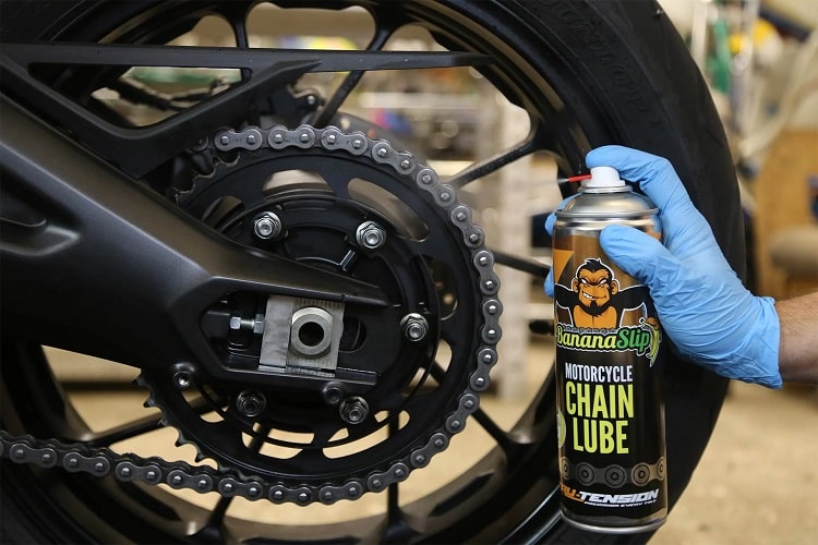 what are the benefits of chain lube