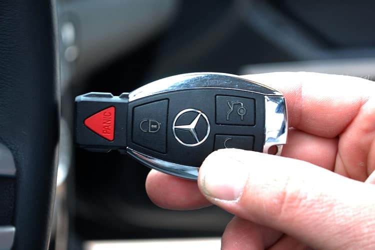 How Can You Order A New Mercedes Replacement Key