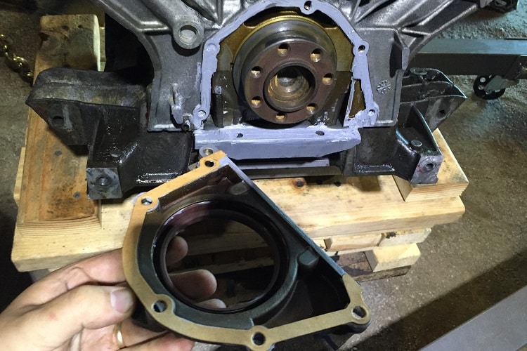 rear main seal replacement