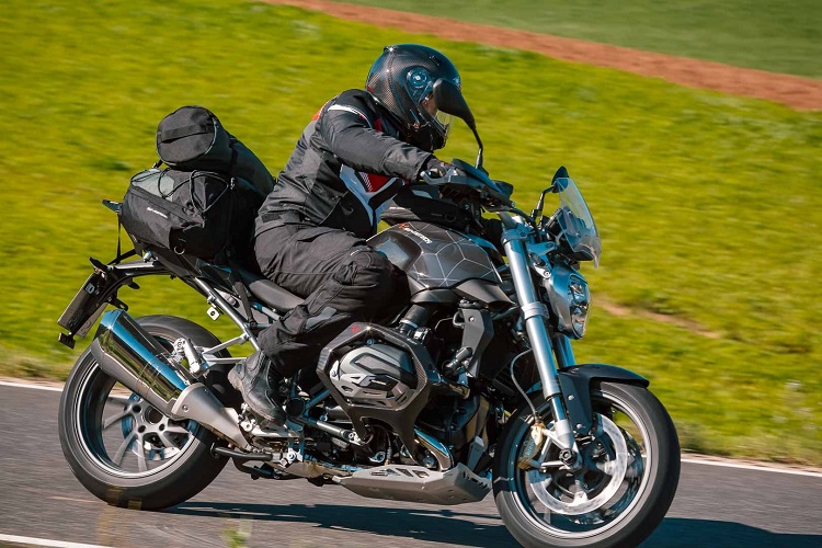Motorcycle Tail Bag - Top 3 Best Picks!
