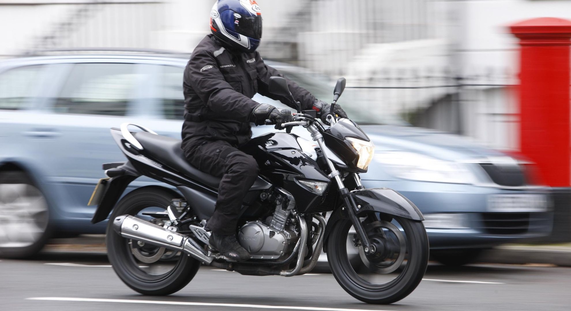 The Best Commuter Motorcycle - Top 8 Picks!