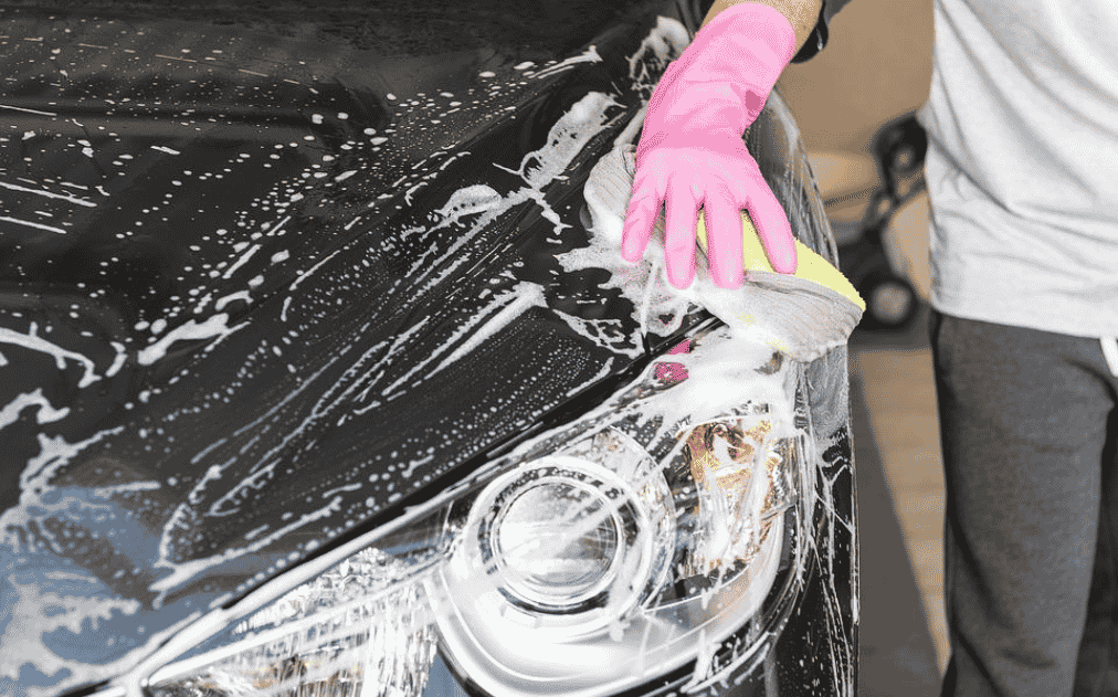 Turtle wax buffer - image from pixabay by sasint